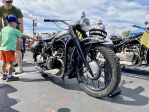 32nd-Annual-Chicago-Vintage-Motorcycle-Show-1937-BMW-R12